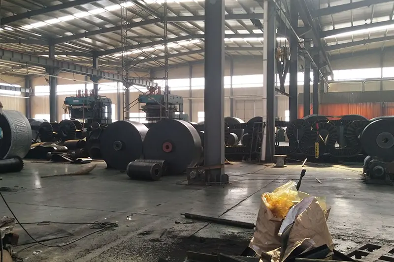रबर कन्वेयर बेल्ट की उत्पादन प्रक्रिया